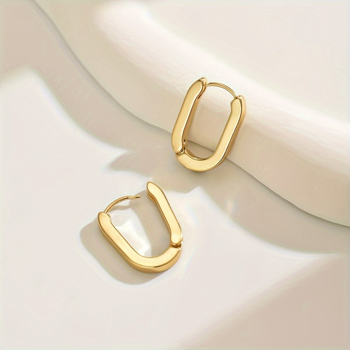 Chic Geometric Hoop Earrings