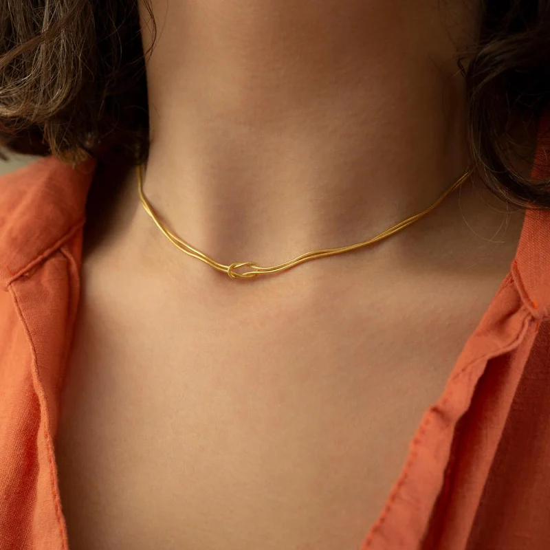 Custom Engraved Love Knot Necklace