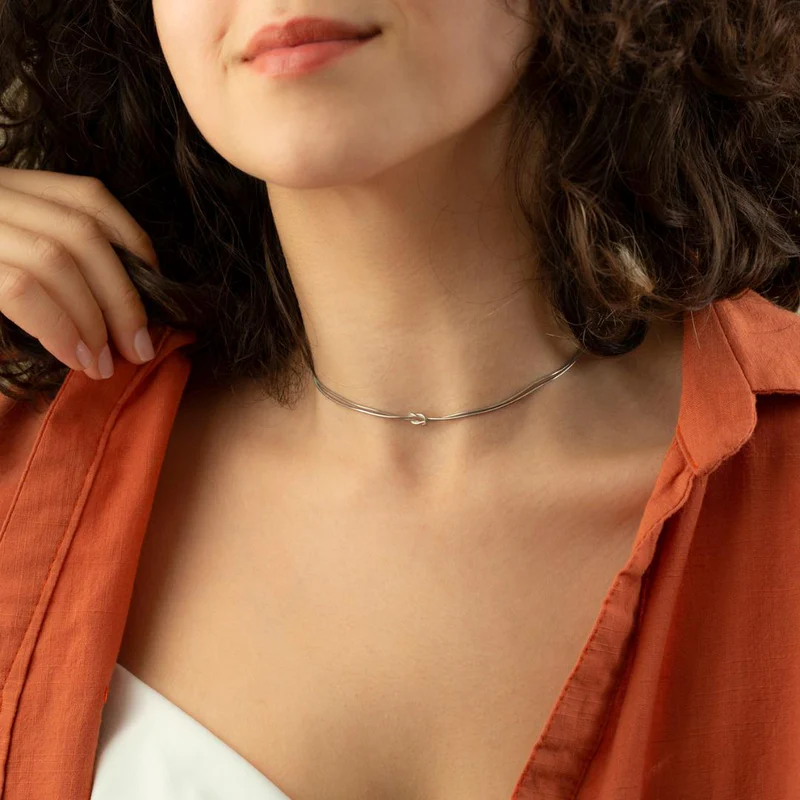 Custom Engraved Love Knot Necklace