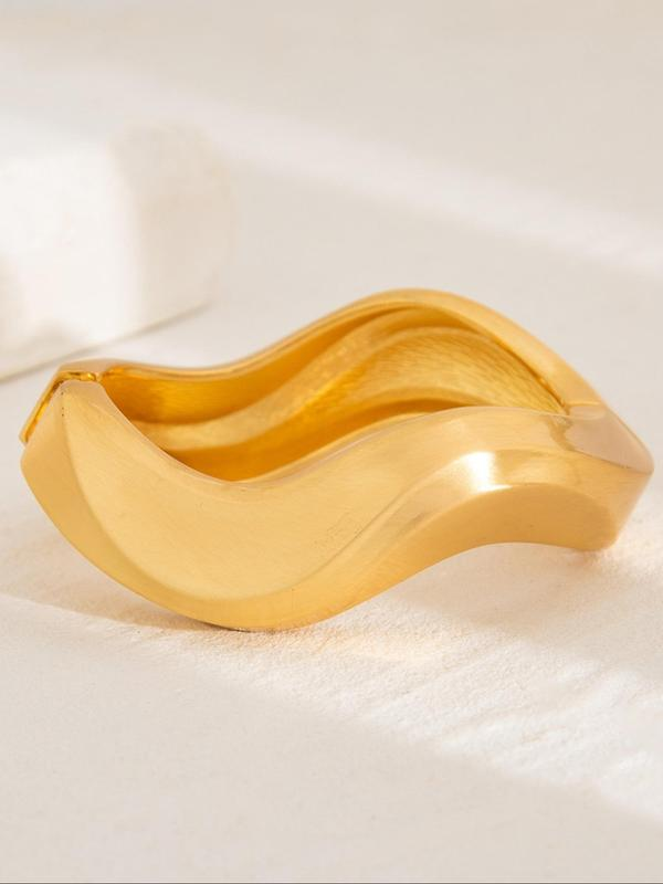 Set of 4 Wavy Cuff Bracelets