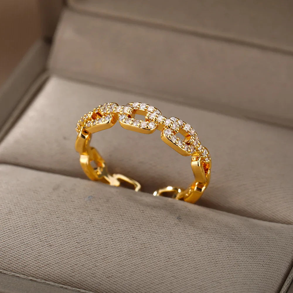 Crystal-Embellished Golden Chain Link Ring