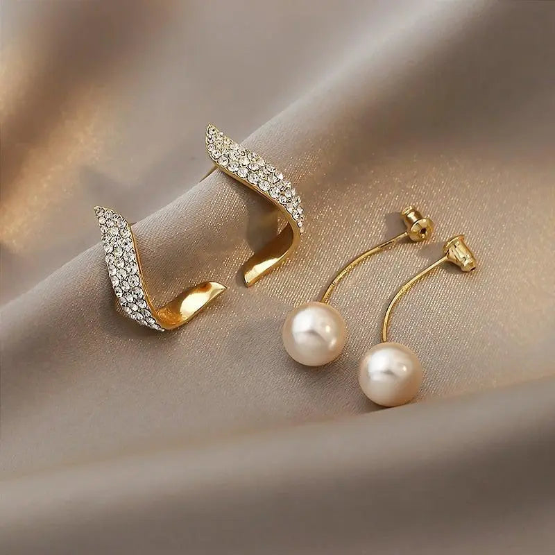 Elegant Gold Pearl Drop Earrings