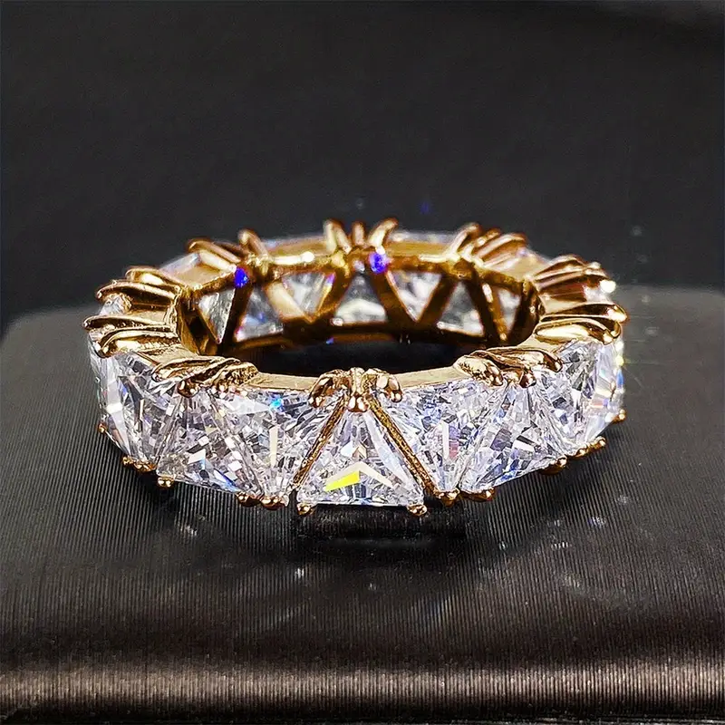 Radiant Gold Ring Featuring Dazzling Crystal Inlay