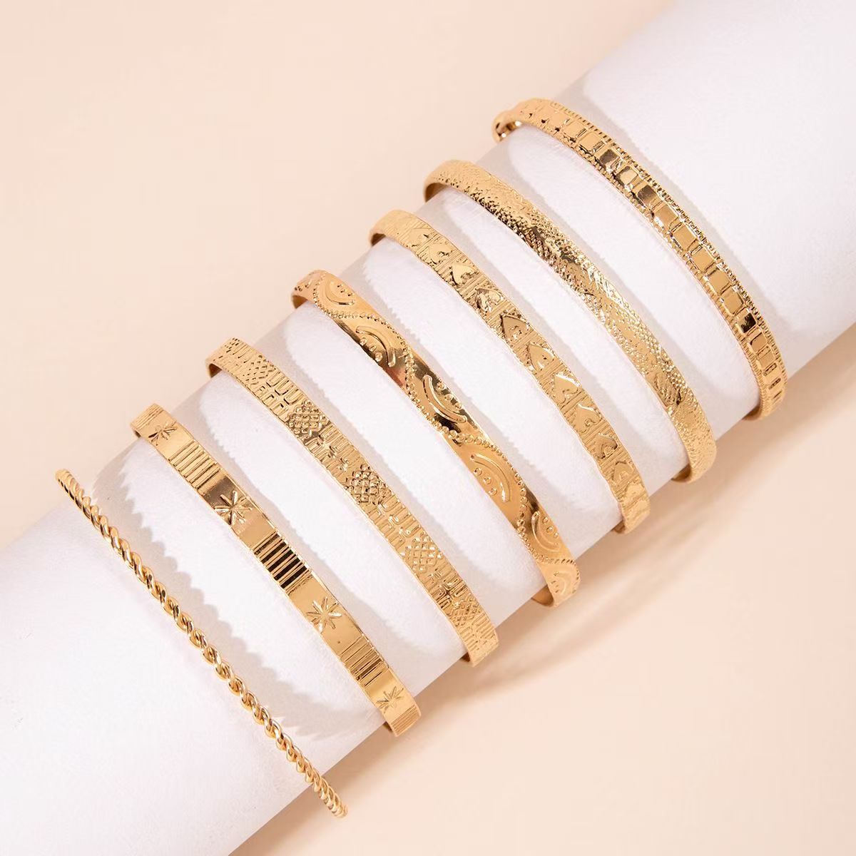 Set of 7 Adjustable Textured Cuffs