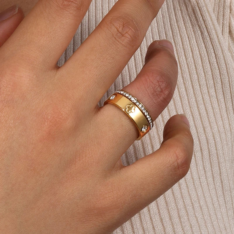 Radiant Clover and Crystal Ring