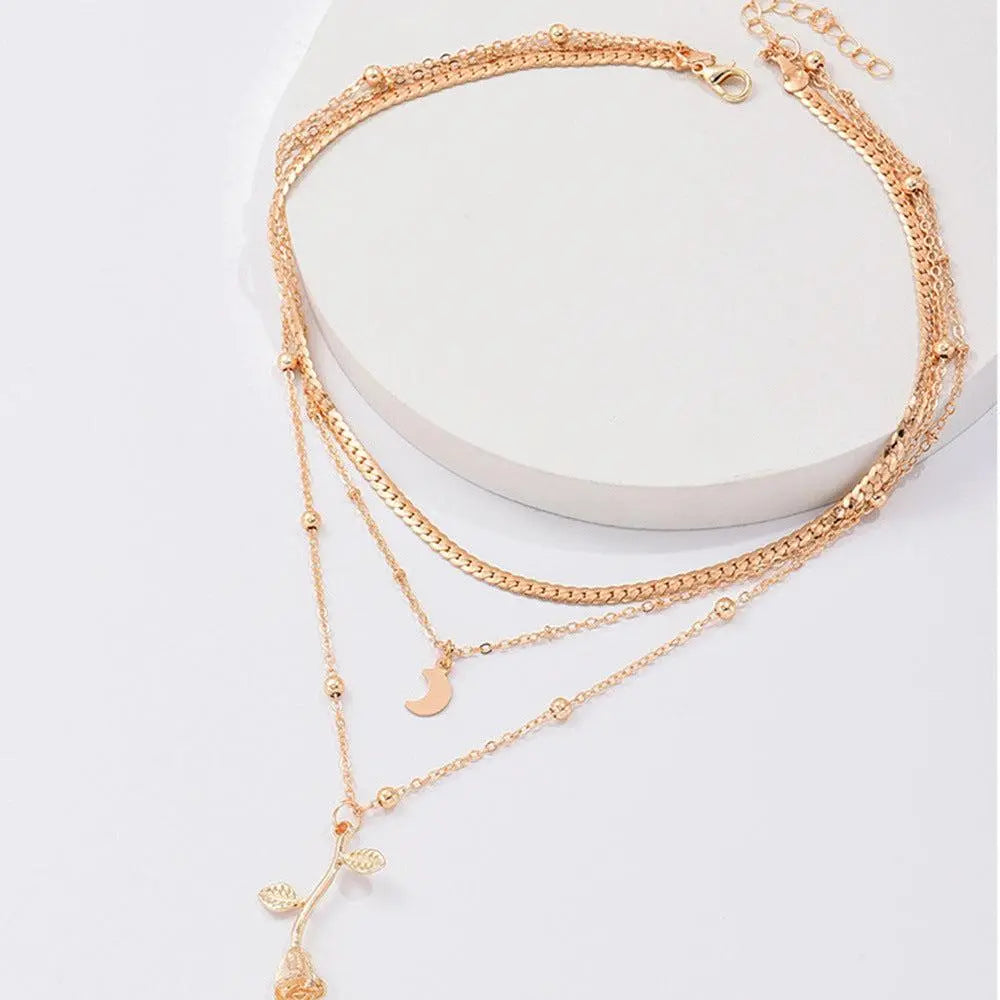 ELEGANT GOLDEN ROSE PENDANT NECKLACE