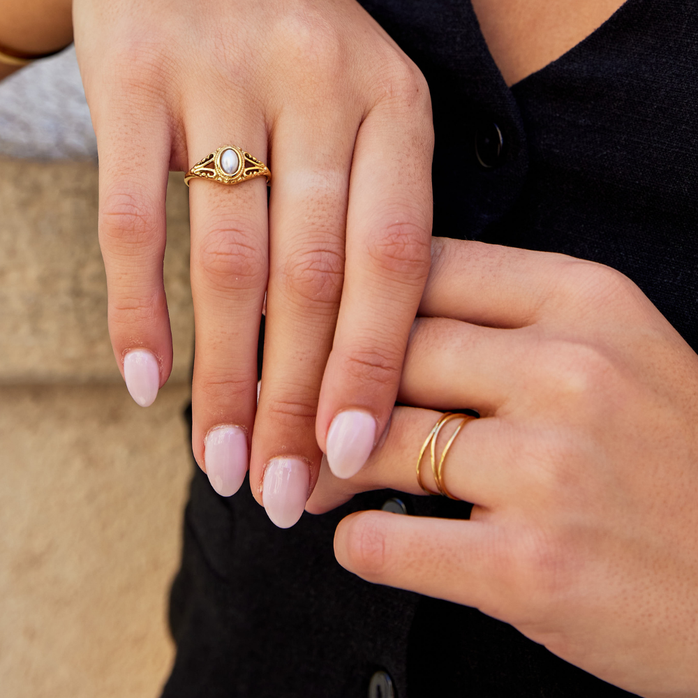 Royal Vintage Pearl Ring