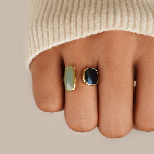 Pure Distinctive Wrap Ring