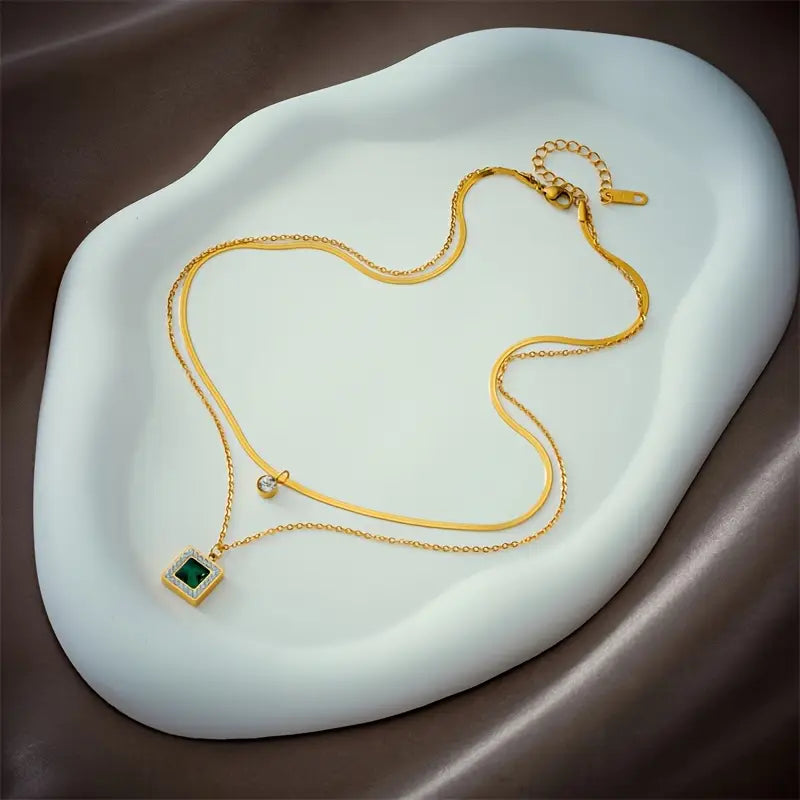 ISLA MERIDIAN NECKLACE