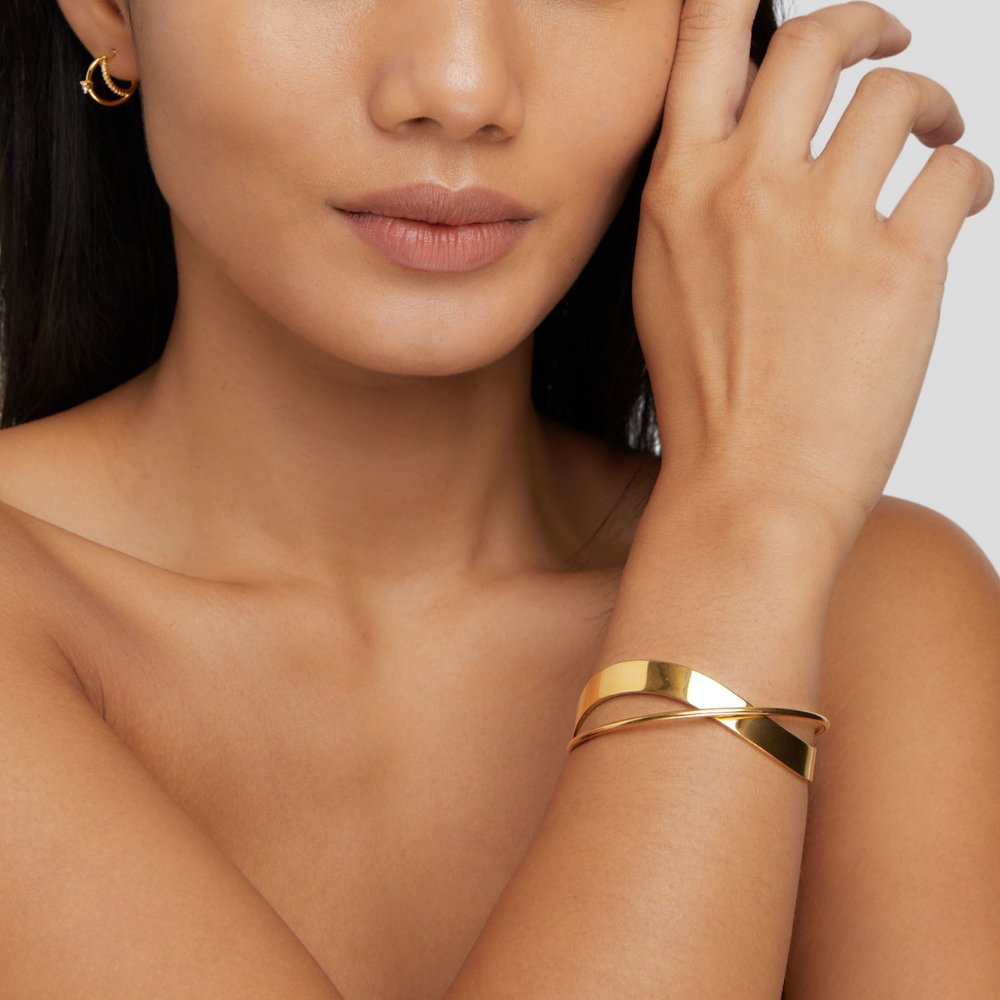 Distinctive Gold Bangle by Eve