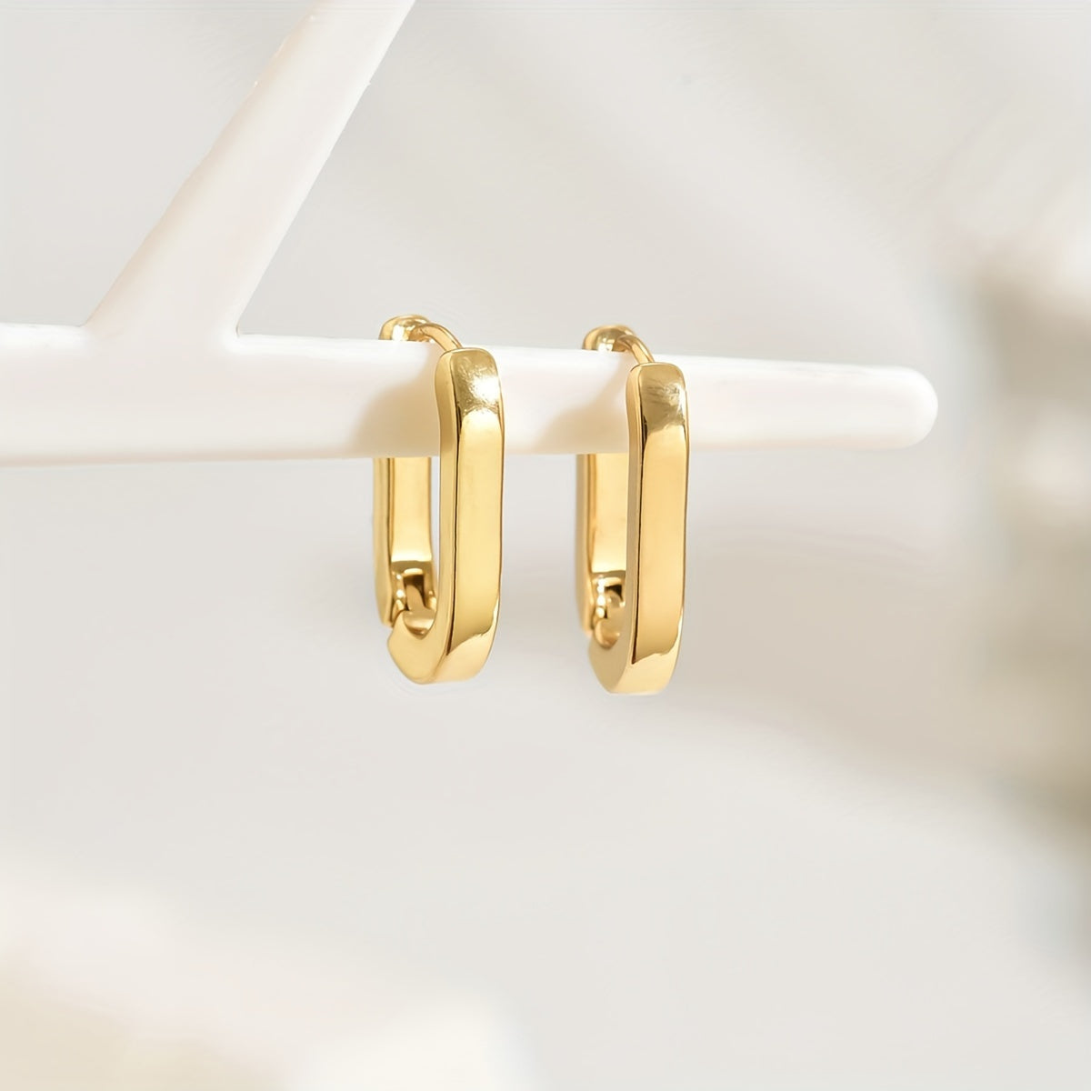 Chic Geometric Hoop Earrings