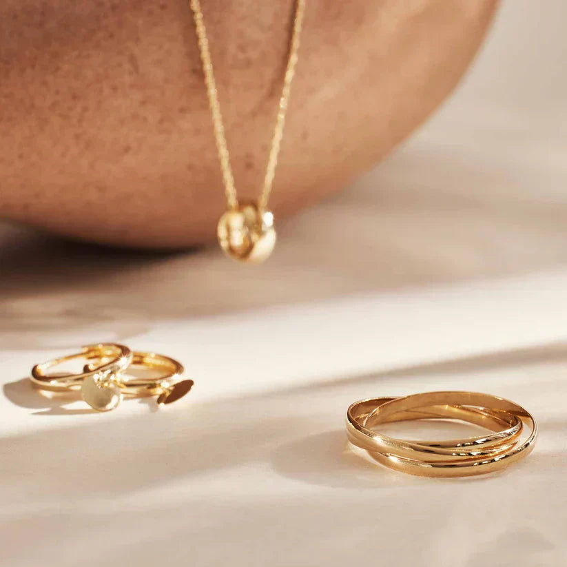 Trielle Ring in Gold by Léna