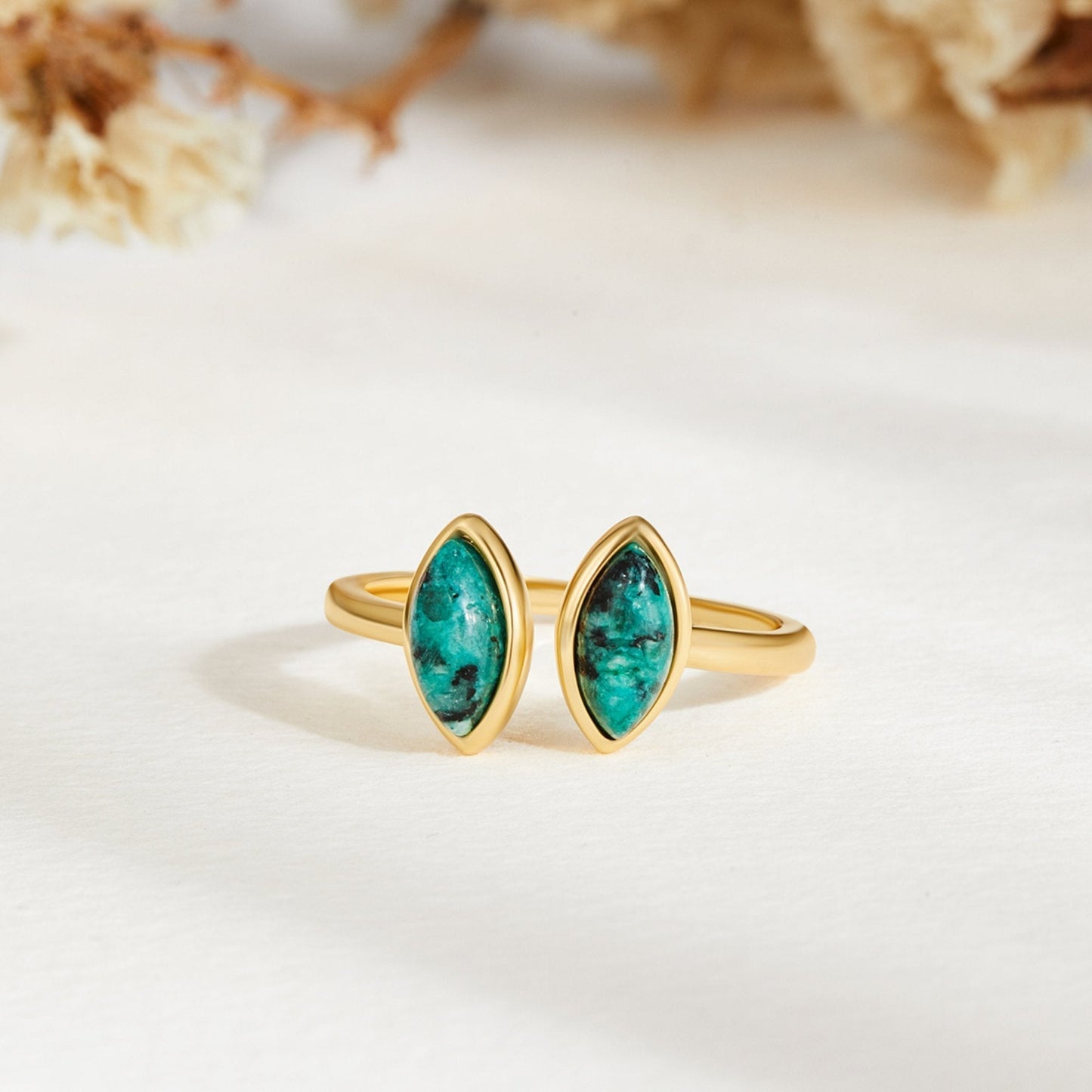 Elegant Green Wrap Ring