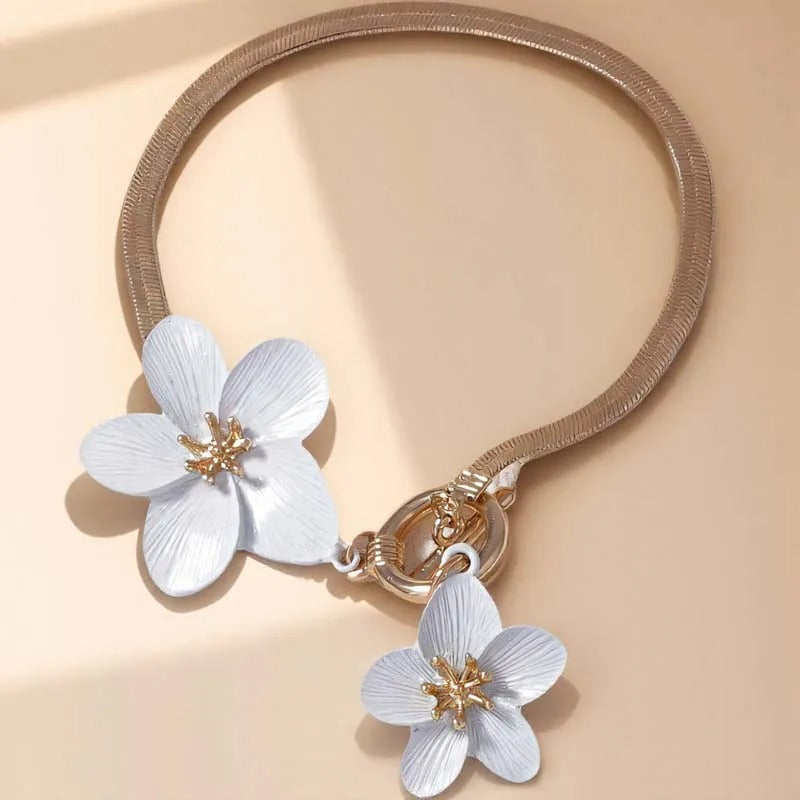 Chic Twin Blossom Anklet