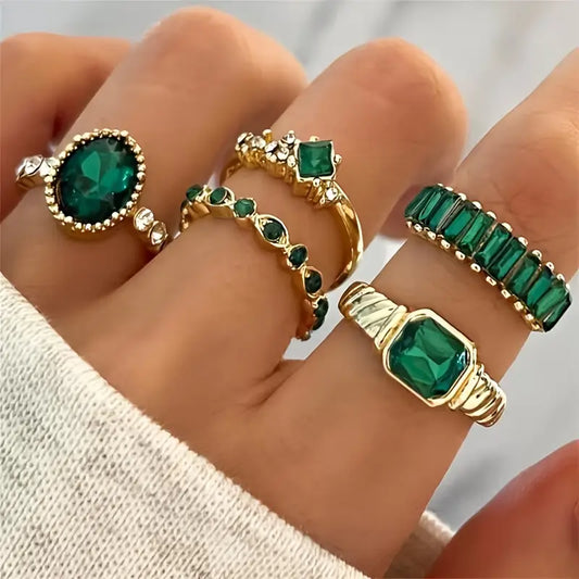 Zarina Emerald Gold Ring