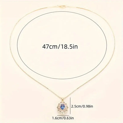 Kavella Noctazure Golden Necklace