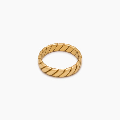 Bold Twist Ring
