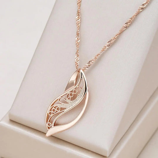 Graceful Gold Harmony Necklace