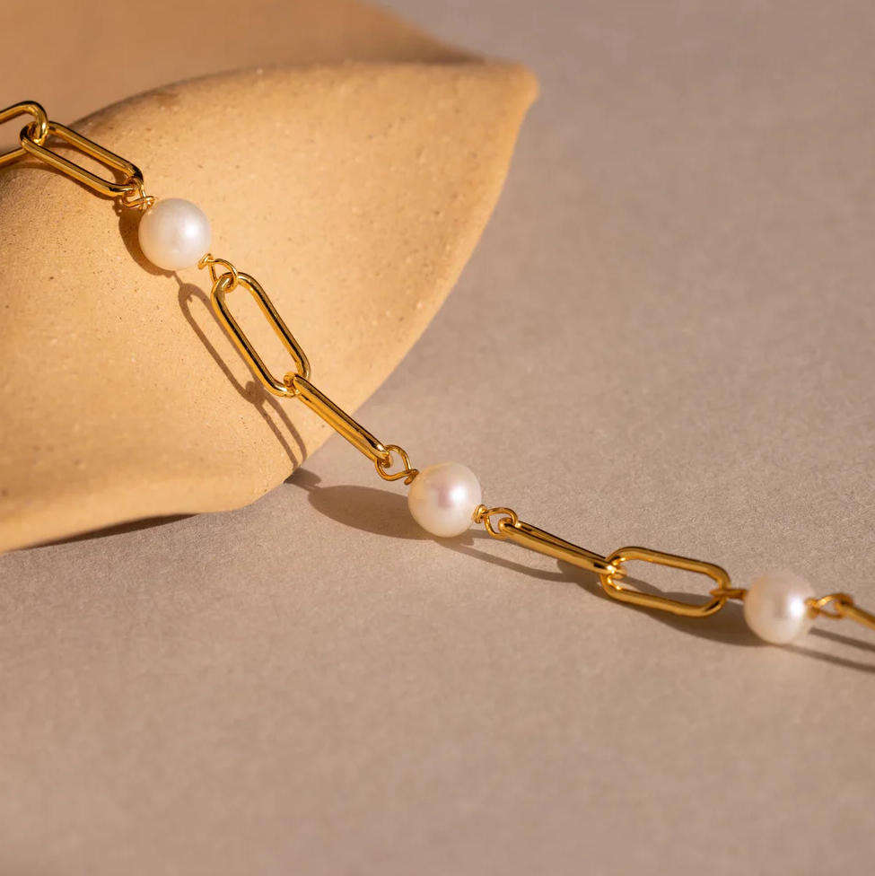 Paperclip Freshwater Pearls Bracelet