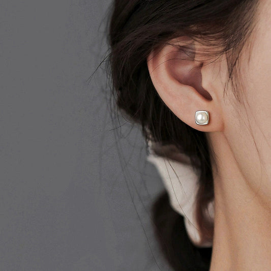 Natural Freshwater Pearl Earrings