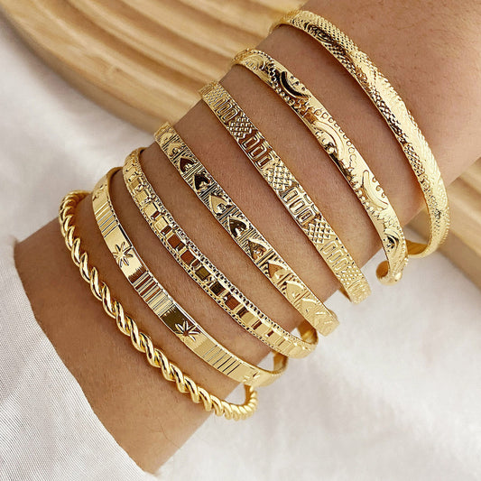 Set of 7 Adjustable Textured Cuffs