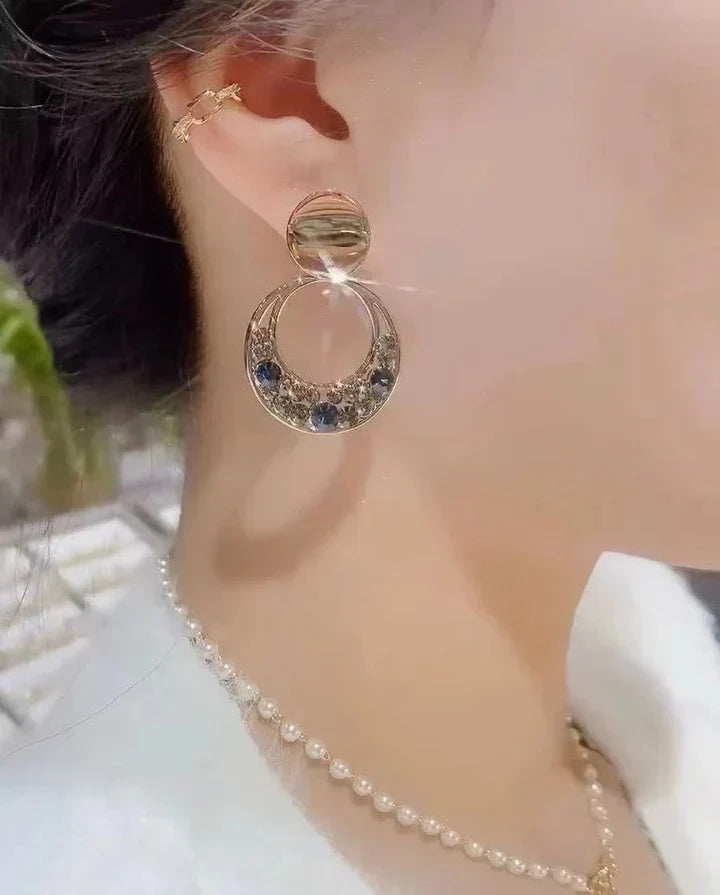 Auralie Lunaris Gold Earrings