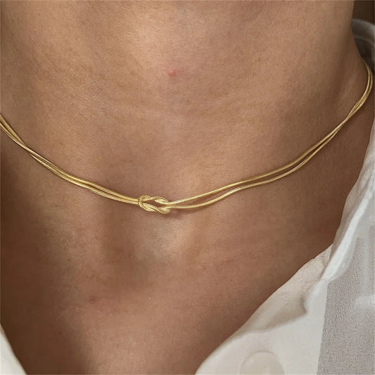 Custom Engraved Love Knot Necklace