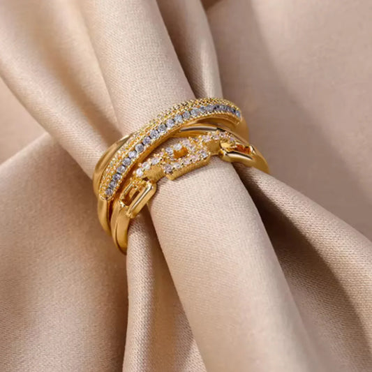 Radiant Gold Link Statement Ring