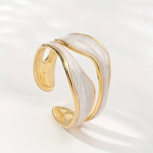 Classic White Gold Dream Ring