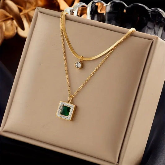 ISLA MERIDIAN NECKLACE