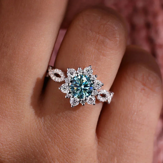 Chic White Gold Turquoise Floral Ring