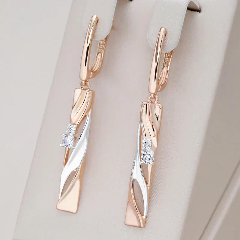 Sorcha – Gold & Crystal Earrings