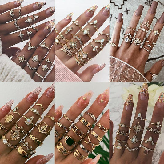 Distinctive Ring Collection: 8 to 12 Pieces
